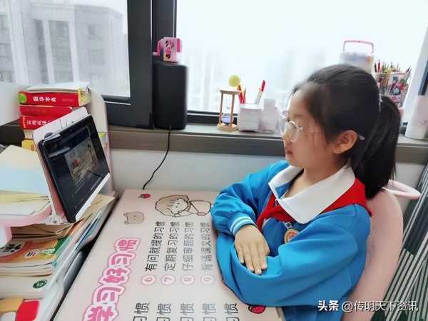 上街金华小学好上吗?举行国家宪法日活动