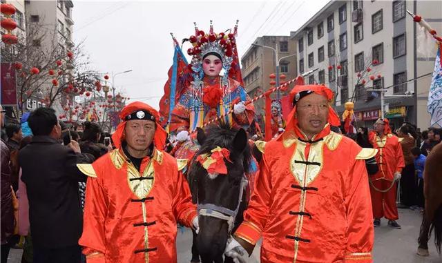 刚刚结束，陇县正月十五元宵节社火大型游演高清大图来咯！