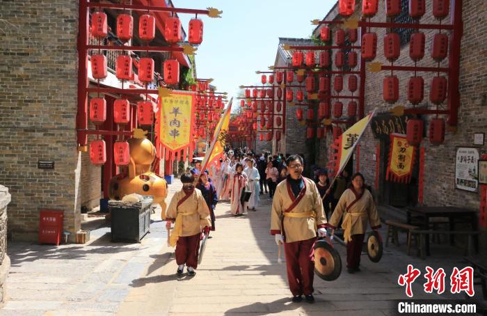 大阳古镇景区。　牛枫 摄